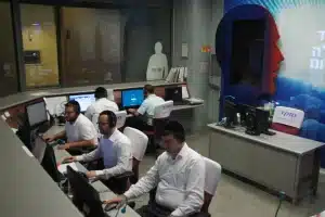 מתנדבים ללא הפסקה במוקד מצוקה יד שרה